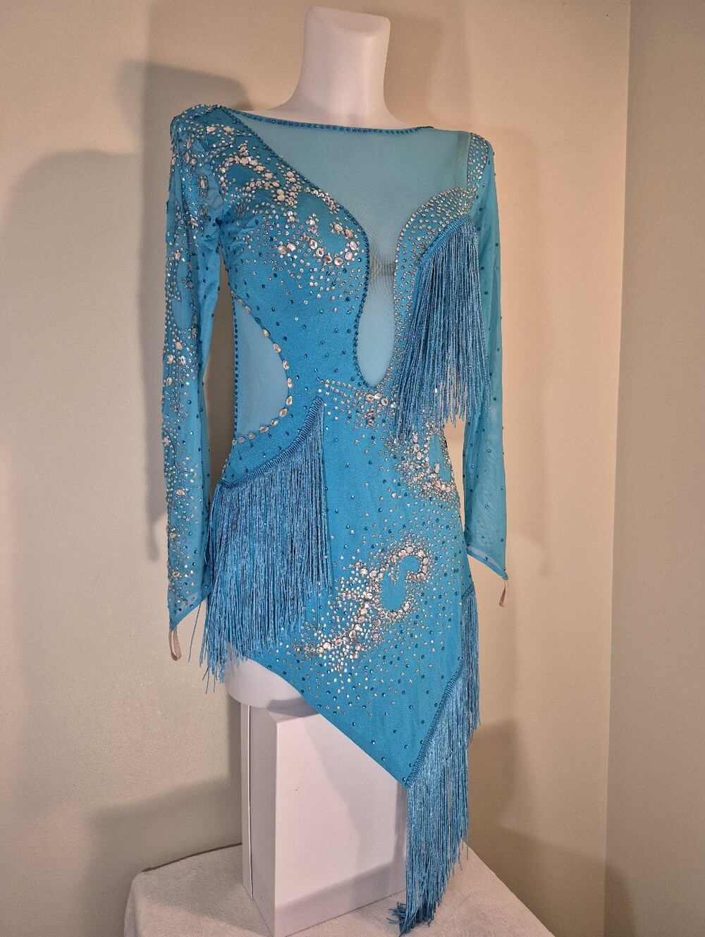 Latin Dance Costume Dress Competition Ballroom Stage Performance